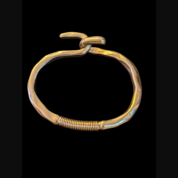 Artisan Textured Gold Tone Faith Spring Double Hook Clasp Size 6.5" Bracelet - Picture 9 of 10